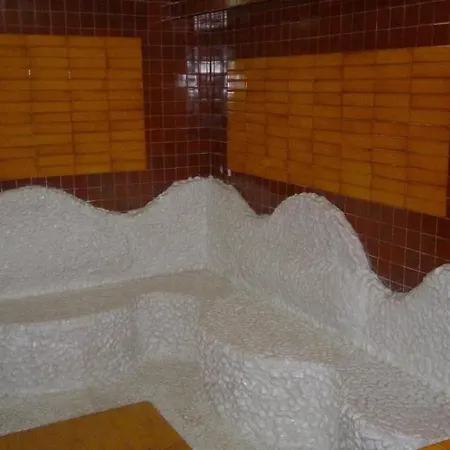 Mountain View Complex 2*