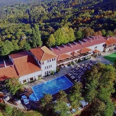 Üdülőközpont Mountain View Complex 2*