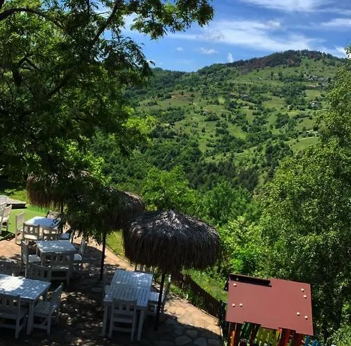 Mountain View Complex 2*