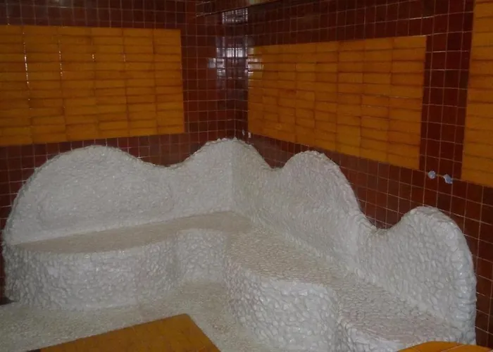 Mountain View Complex 2*